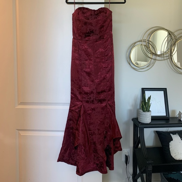 NWT VICI MAXI DRESS SIZE SMALL STRAPLESS - Picture 3 of 6